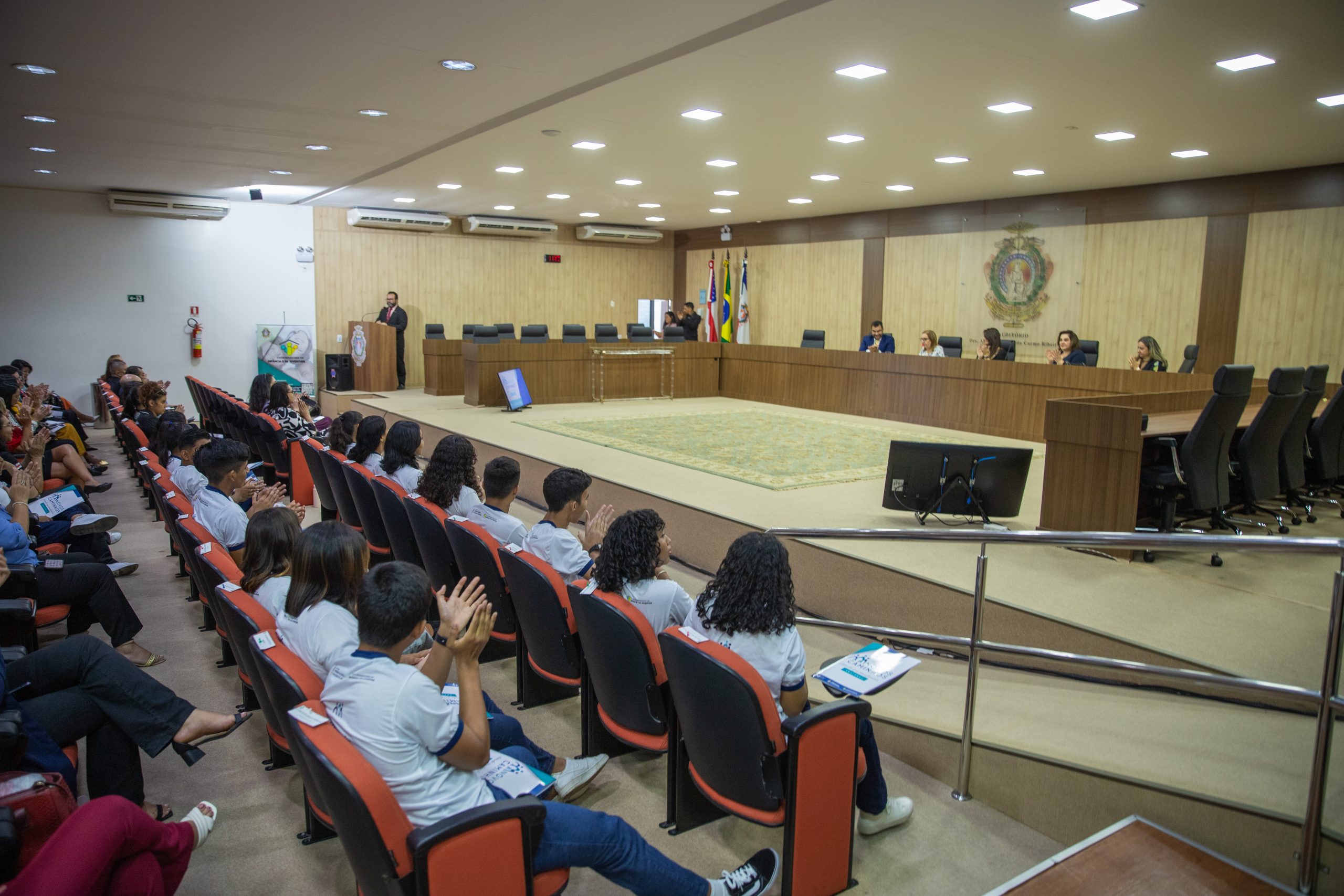 Você está visualizando atualmente Iniciativa da Corregedoria Nacional de Justiça capacita jovens para o mundo do trabalho
