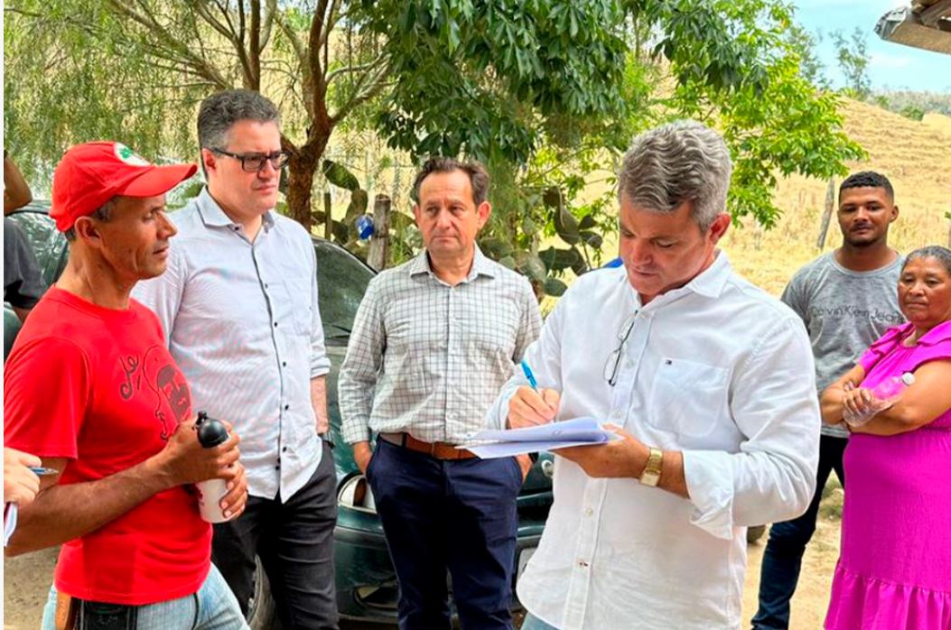 Você está visualizando atualmente Comissão de Conflitos Fundiários faz visita técnica em assentamento em Minas Gerais