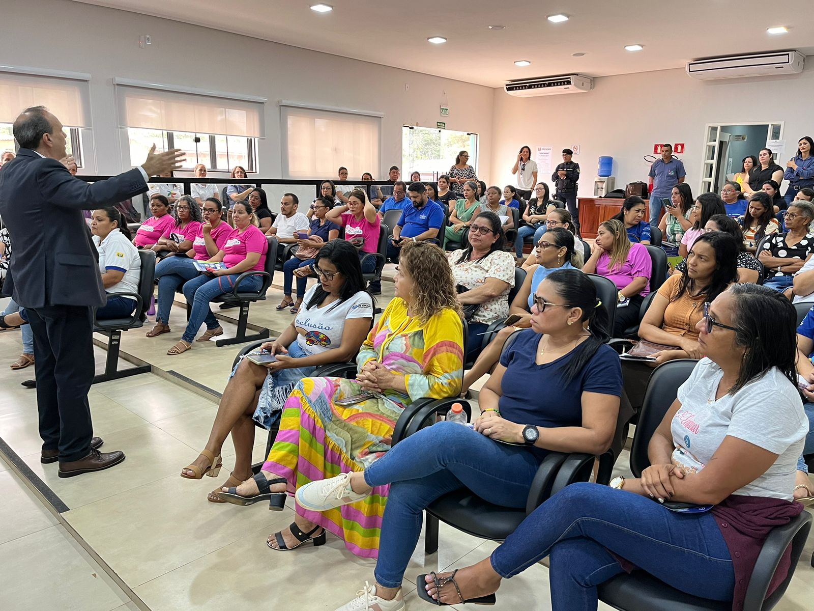 Você está visualizando atualmente Presença da Justiça em locais remotos e aplicativos ampliam atendimento a vítimas de violência