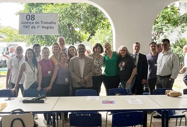 Você está visualizando atualmente Justiça do Trabalho fluminense participa de mutirão em prol da cidadania