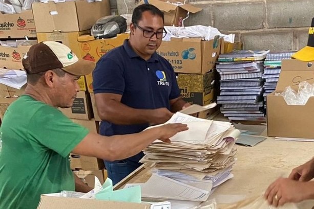 Você está visualizando atualmente Justiça Eleitoral do Tocantins encaminha mais de 1,5 tonelada de papel para reciclagem