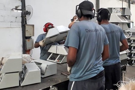 Você está visualizando atualmente Justiça Eleitoral paulista envia mais de 28 mil urnas obsoletas para reciclagem