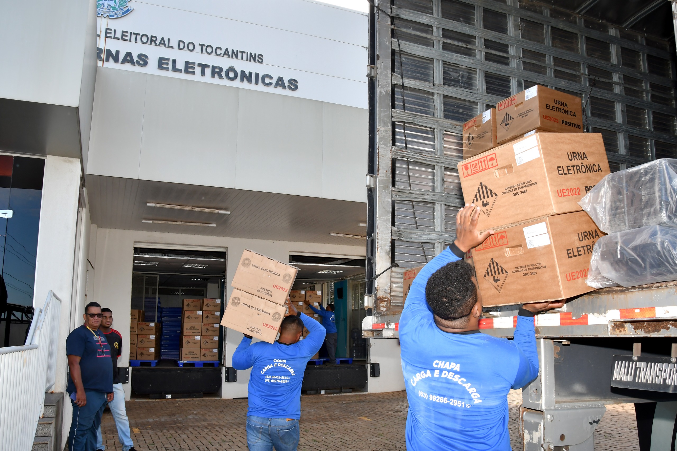 Você está visualizando atualmente Justiça Eleitoral do Tocantins recebe último lote de 919 urnas para as eleições