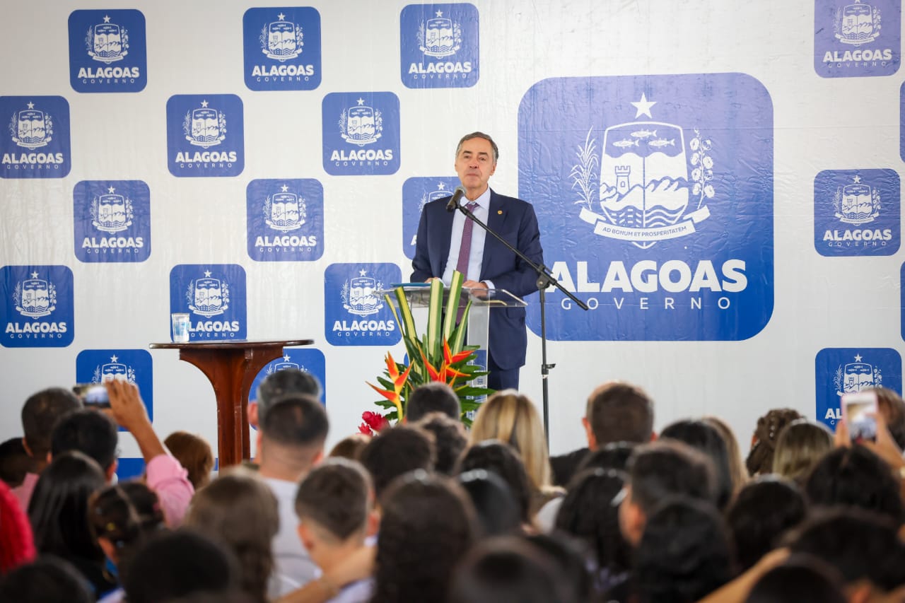Você está visualizando atualmente Em Alagoas, presidente do CNJ faz palestra para estudantes e se reúne com magistrados