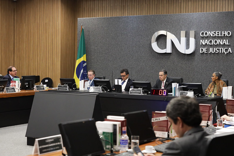 Você está visualizando atualmente CNJ, MMA e ONR assinam acordo para enfrentar e reduzir desmatamentos na Amazônia Legal