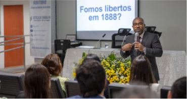 Você está visualizando atualmente Assédio e discriminação: evento na Paraíba discutiu atuação do judiciário trabalhista
