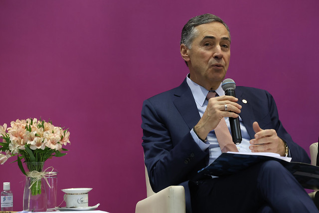 Você está visualizando atualmente Barroso destaca relevância social e econômica de se investir na primeira infância