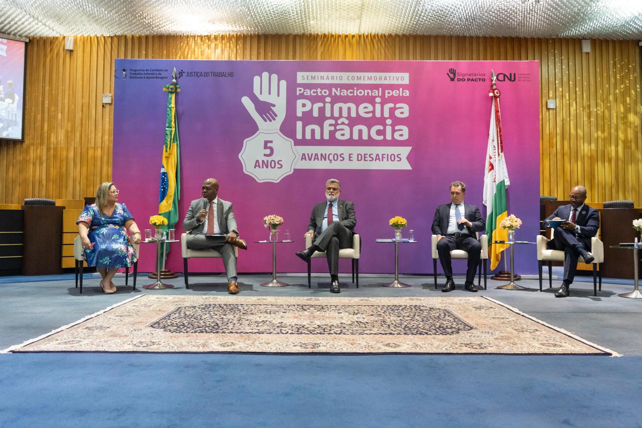 Você está visualizando atualmente CNJ transfere coordenação do Pacto pela 1ªInfância ao Ministério dos Direitos Humanos e da Cidadania