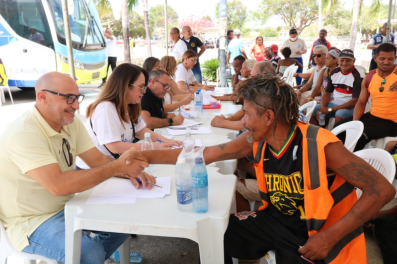 Você está visualizando atualmente População em situação de rua é atendida durante mutirão de tribunal maranhense