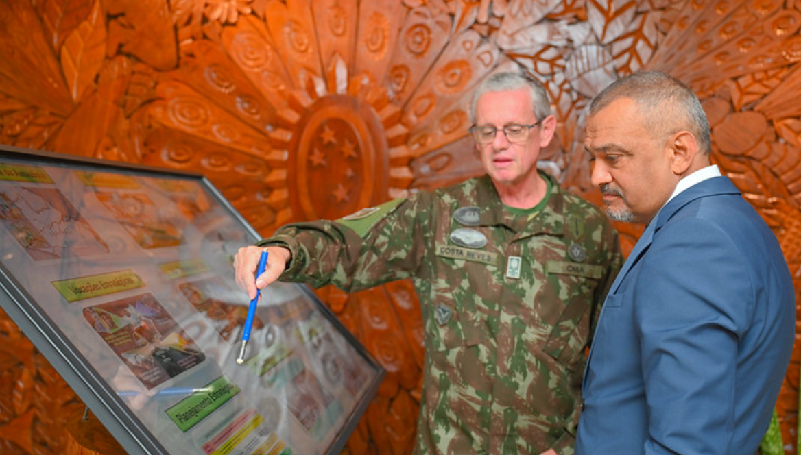 Você está visualizando atualmente Justiça do Amazonas e Exército estudam parceria para levar registro civil a comunidades remotas