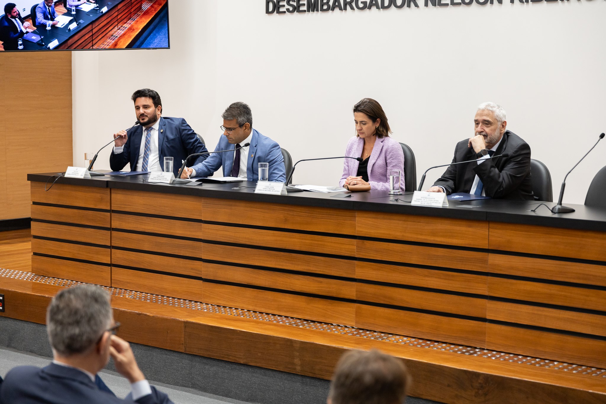 Você está visualizando atualmente Nova política nacional de segurança institucional do Judiciário é debatida em seminário no TJRJ