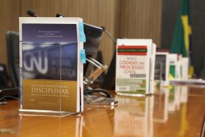 Leia mais sobre o artigo Plenário do CNJ aprecia 13 itens em sessão extraordinária na terça-feira (27/5)