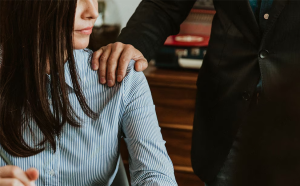 Leia mais sobre o artigo Número de processos sobre assédio sexual no trabalho cresce 24% em Santa Catarina