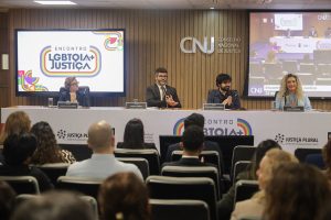 Leia mais sobre o artigo CNJ e parceiros discutem medidas para enfrentar violações contra população LGBTQIA+