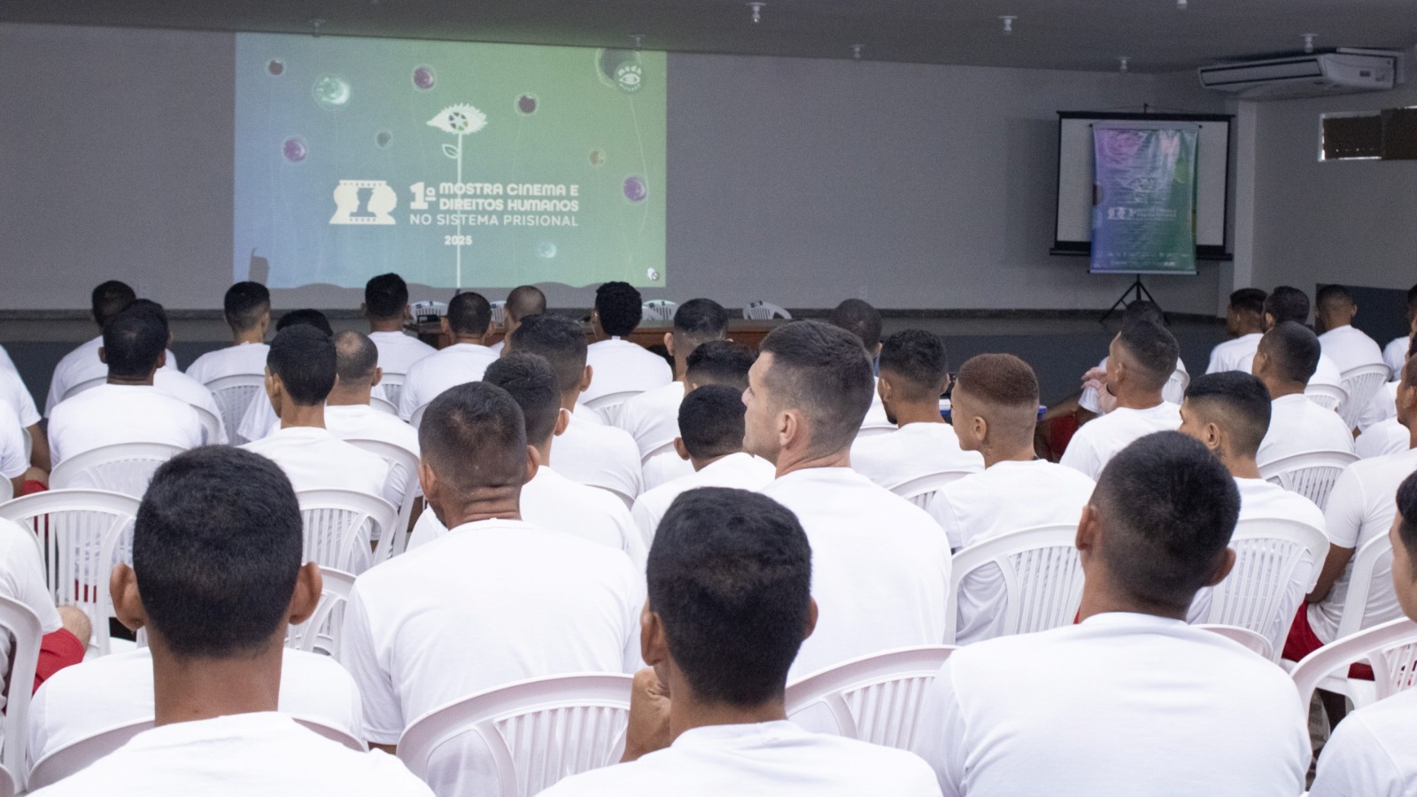 Você está visualizando atualmente Pena Justa: unidades prisionais recebem Mostra de Cinema e Direitos Humanos