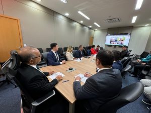 Leia mais sobre o artigo Tribunal do Piauí e universidade dos EUA discutem parceria em IA aplicada à gestão pública