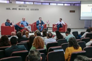 Leia mais sobre o artigo Judiciário cearense lança programa de equidade e realiza debate sobre paternidade ativa