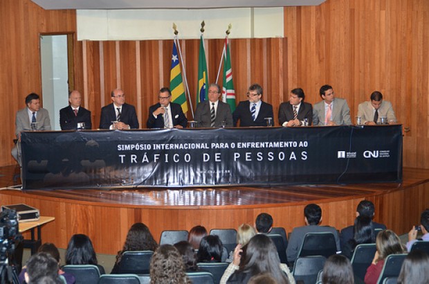 Você está visualizando atualmente Simpósio Internacional para o Enfrentamento ao Tráfico de Pessoas