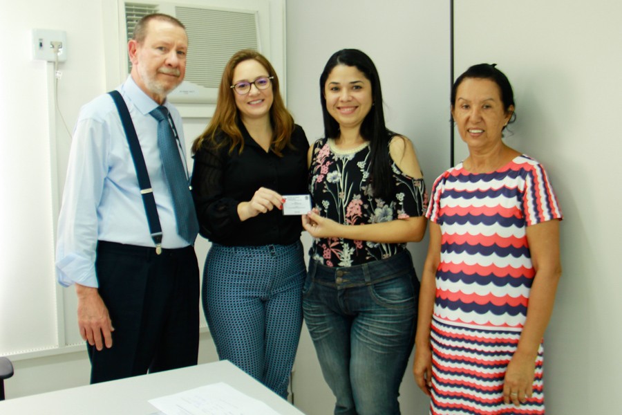 Corregedor-geral da Justiu00e7a entrega CPFs de menores a representantes de abrigos